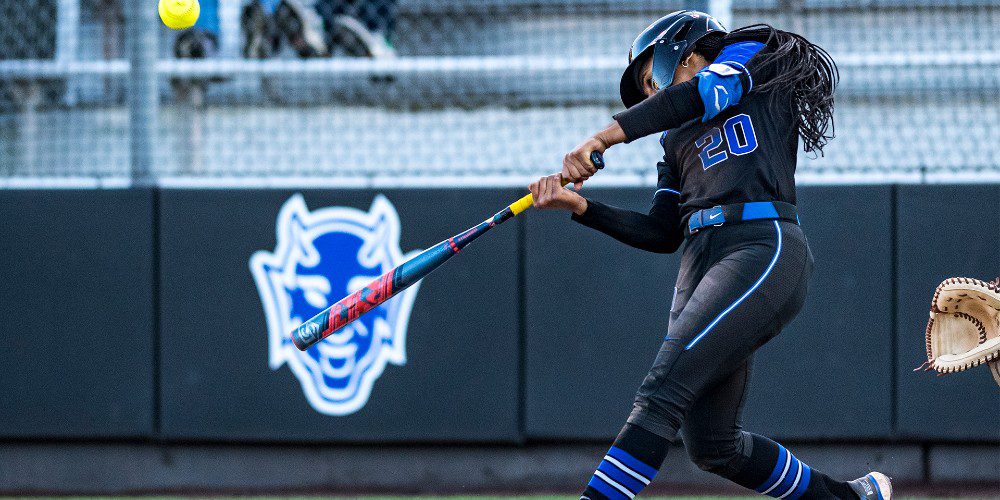 Airplane Hog Call Shows Foreman Passion of Arkansas Fans • D1Softball